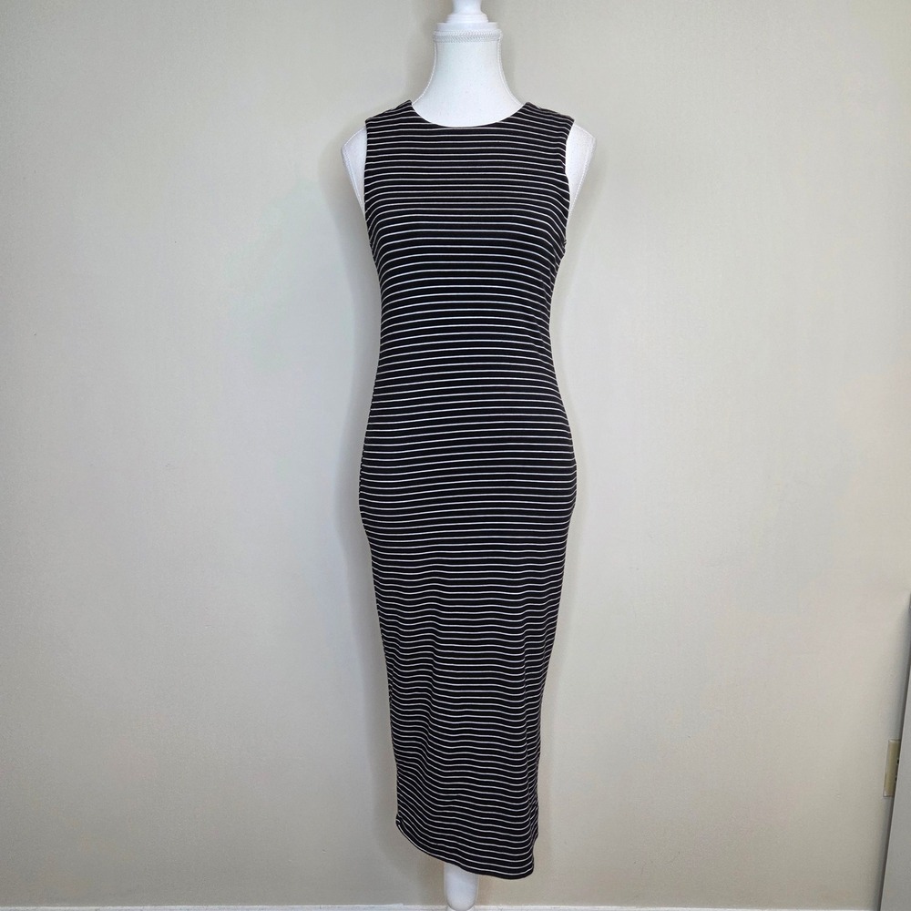 Athleta Womens XXS Black White Striped Sleeveless Twist Back Midi Dress‎ Stretch